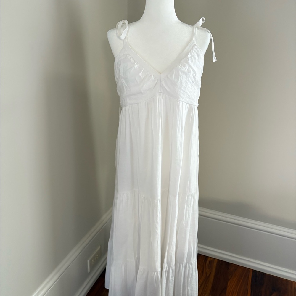 Express Ivory Sleeveless Dress